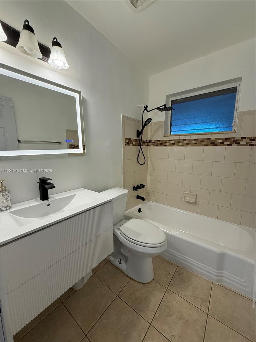4449 SW 35th Ave photo 5