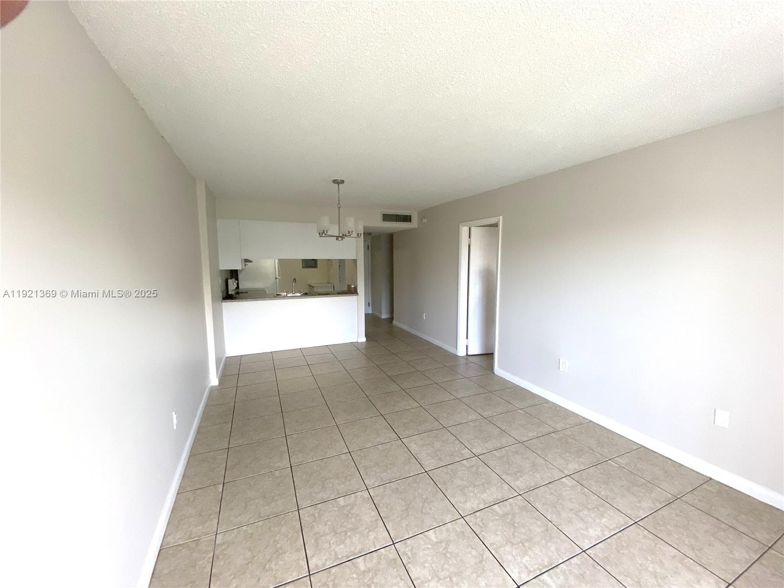 TALL TREES CONDO · #513 in North Miami Beach - Photo 9