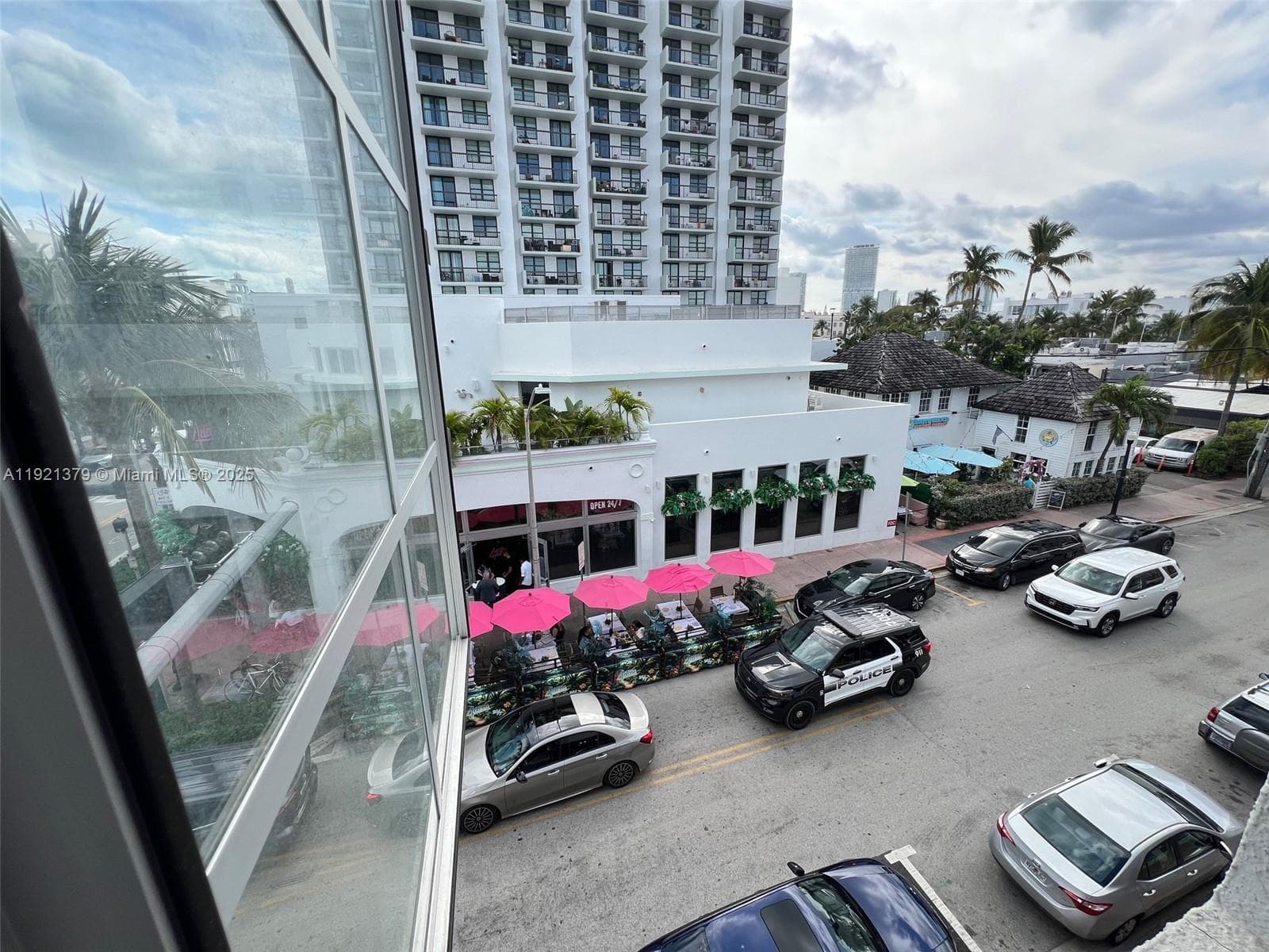 Del Rio Condo · #303 in Miami Beach - Photo 13