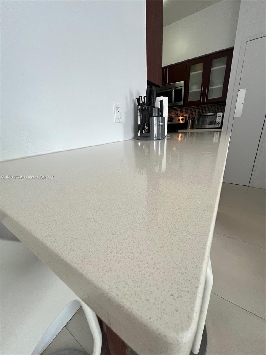 Del Rio Condo · #303 in Miami Beach - Photo 9