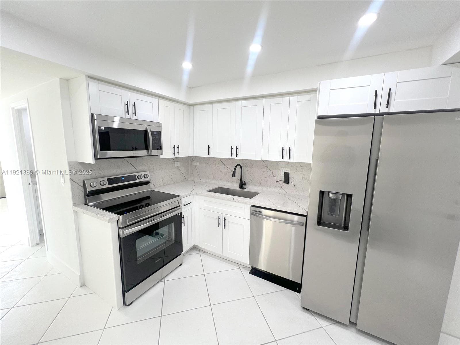 WINSTON TOWERS 200 · #2012 in Sunny Isles Beach - Photo 27