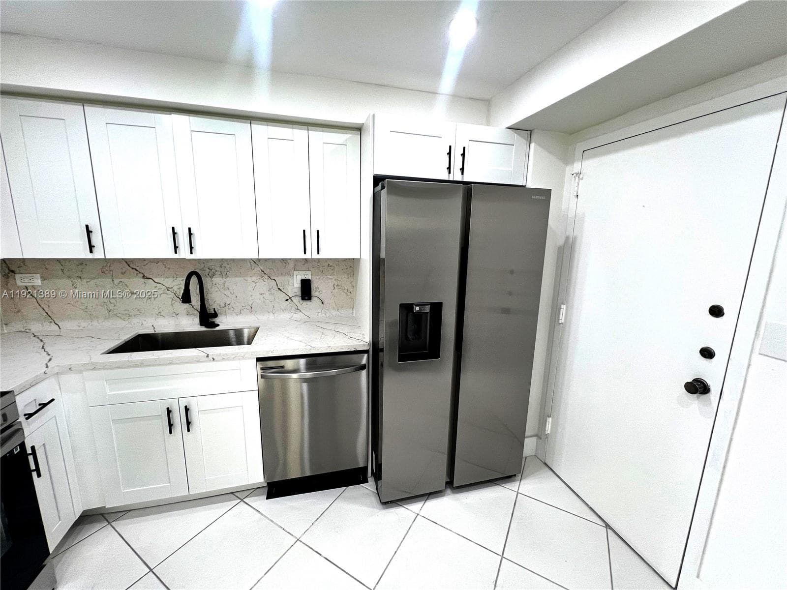 WINSTON TOWERS 200 · #2012 in Sunny Isles Beach - Photo 32