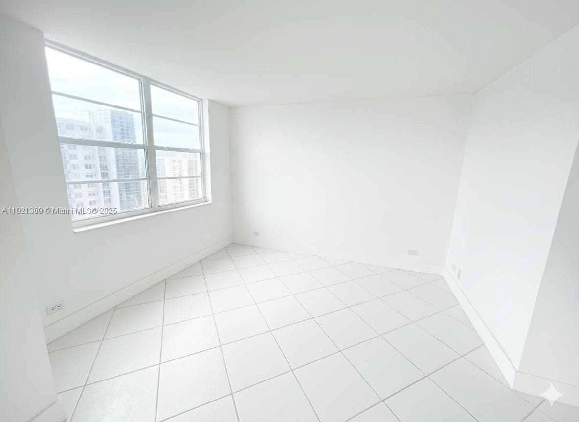 WINSTON TOWERS 200 · #2012 in Sunny Isles Beach - Photo 33