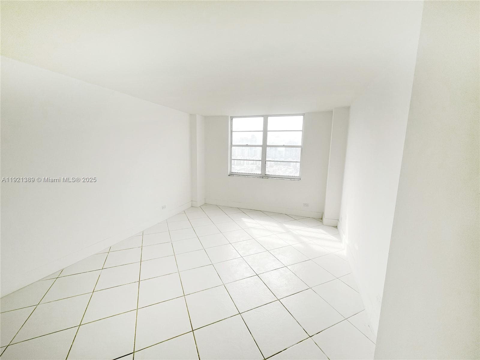 WINSTON TOWERS 200 · #2012 in Sunny Isles Beach - Photo 15