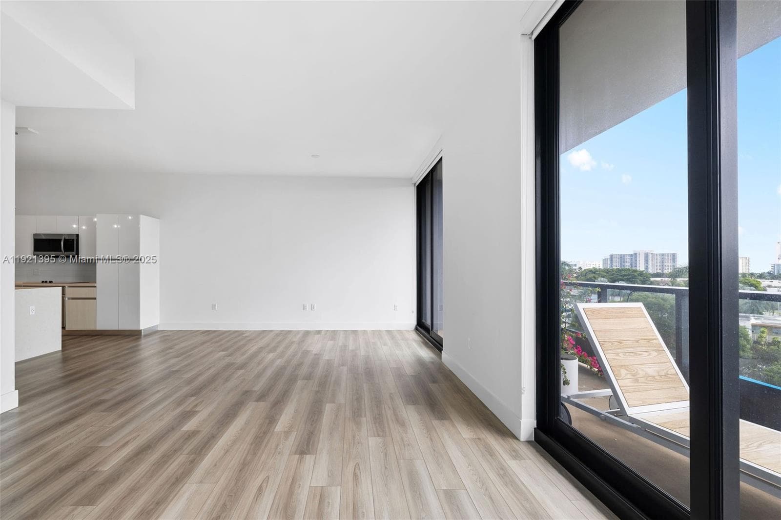 Slate Hallandale · #0510 in Hallandale Beach - Photo 6