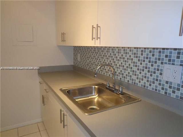 LAKESIDE CONDO AT LAUDERD · #102 in Lauderdale Lakes - Photo 2