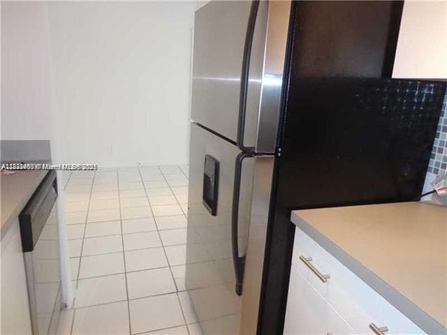 LAKESIDE CONDO AT LAUDERD · #102 in Lauderdale Lakes - Photo 3