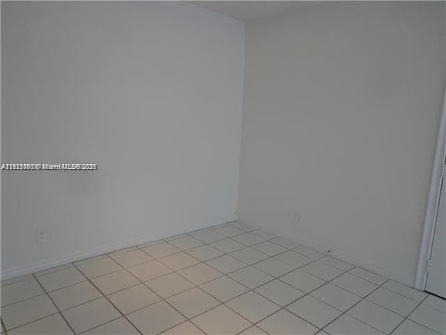 LAKESIDE CONDO AT LAUDERD · #102 in Lauderdale Lakes - Photo 5