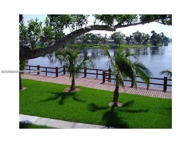 LAKESIDE CONDO AT LAUDERD · #102 in Lauderdale Lakes - Photo 14