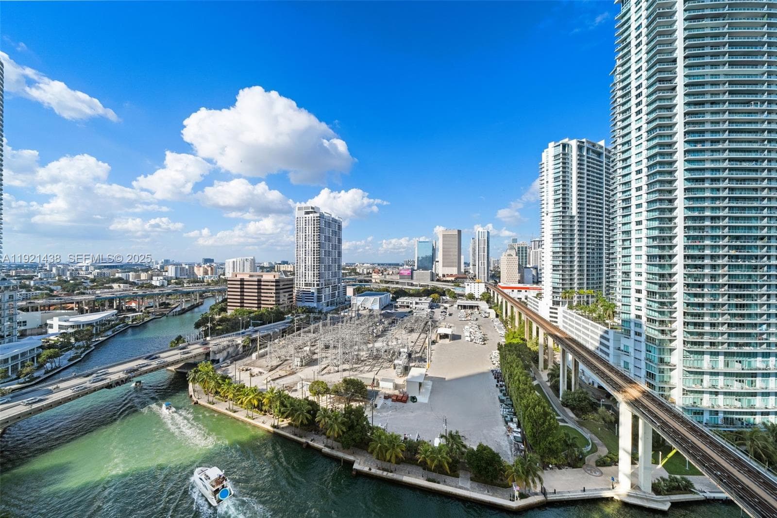 NEO VERTIKA CONDO · #2101 in Miami - Photo 12