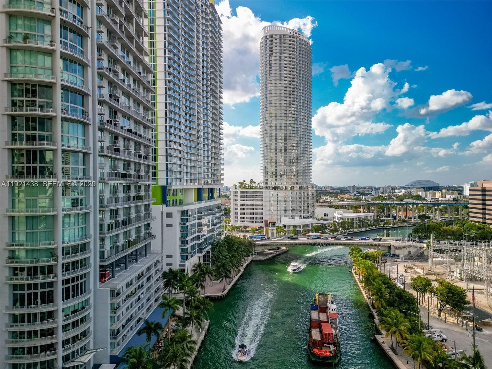NEO VERTIKA CONDO · #2101 in Miami - Photo 9