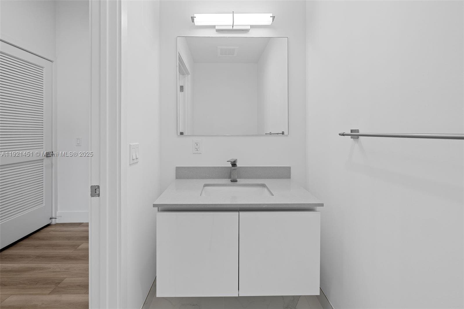 Mondrian Hallandale · #0901 in Hallandale Beach - Photo 16