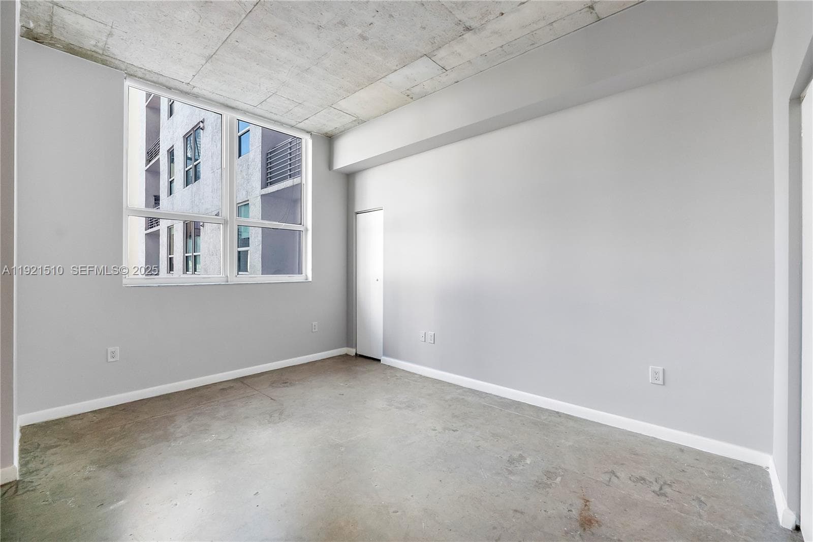 Loft Downtown II · #508 in Miami - Photo 11
