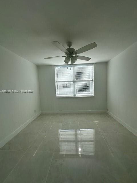 BAYCOURT TOWERS CONDO · #4E in Miami Beach - Photo 12