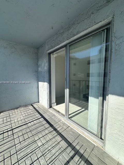 BAYCOURT TOWERS CONDO · #4E in Miami Beach - Photo 10