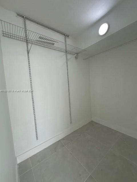 BAYCOURT TOWERS CONDO · #4E in Miami Beach - Photo 14