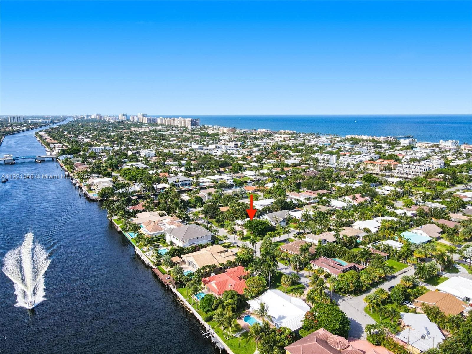 290 Tropic Dr photo 3