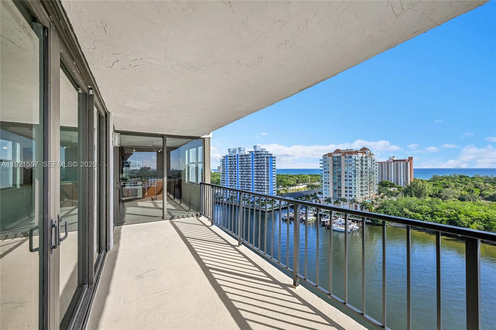 Corinthian · #15H in Fort Lauderdale - Photo 23