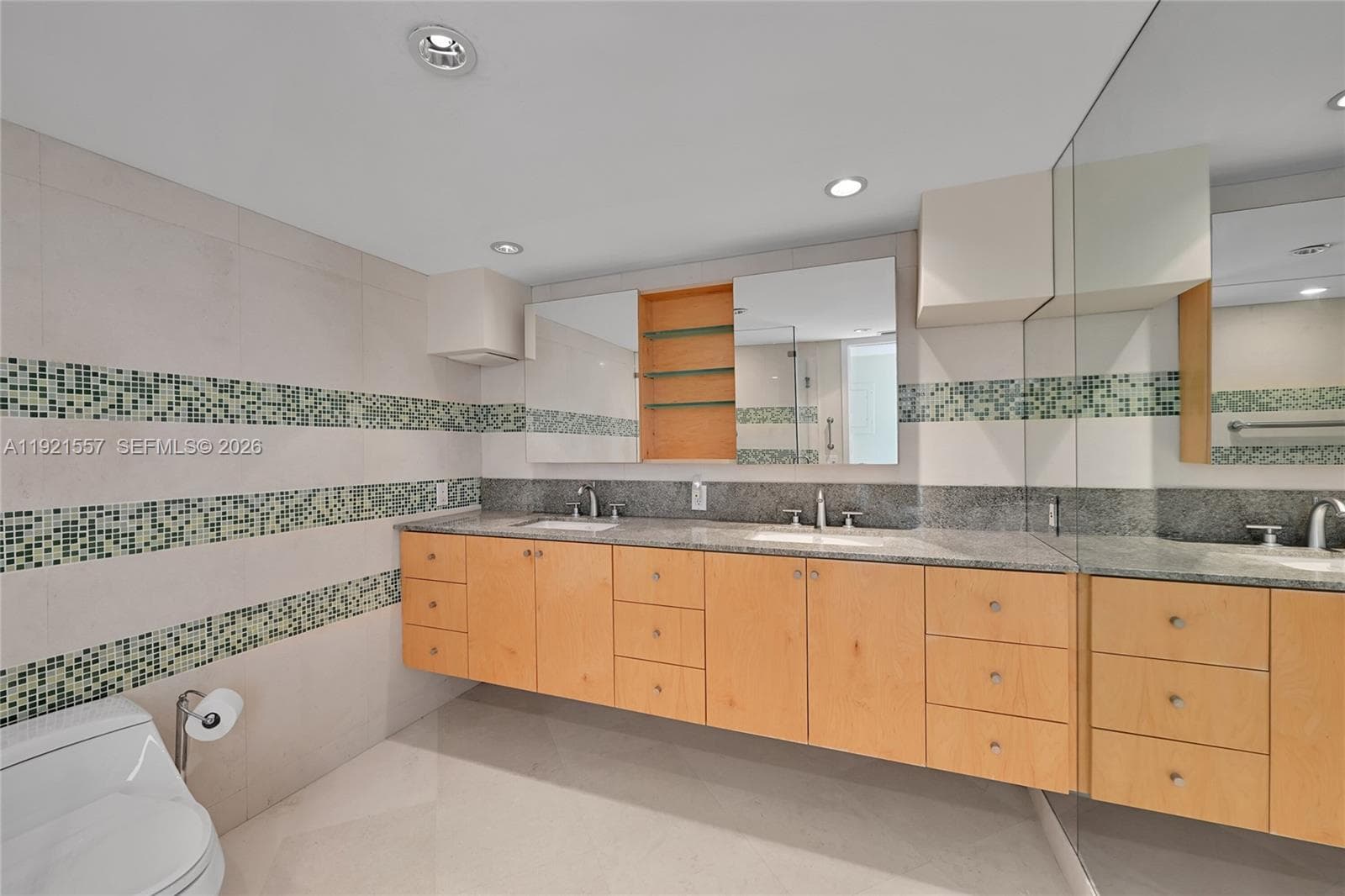 Corinthian · #15H in Fort Lauderdale - Photo 34