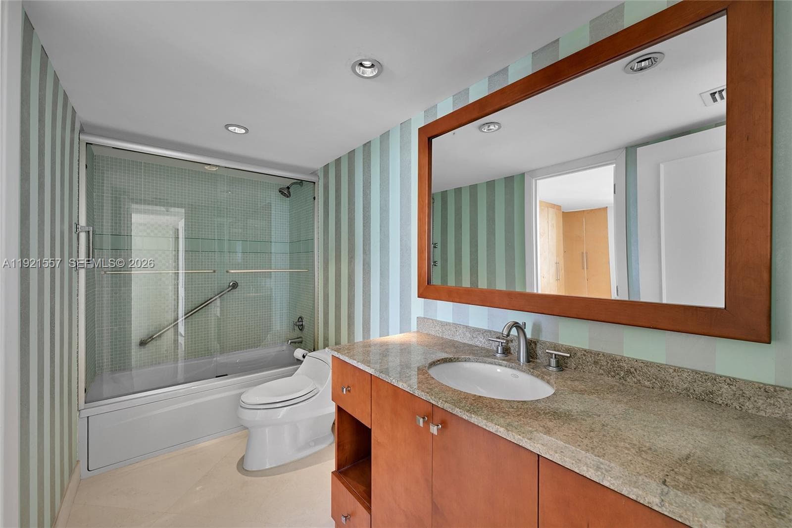 Corinthian · #15H in Fort Lauderdale - Photo 37