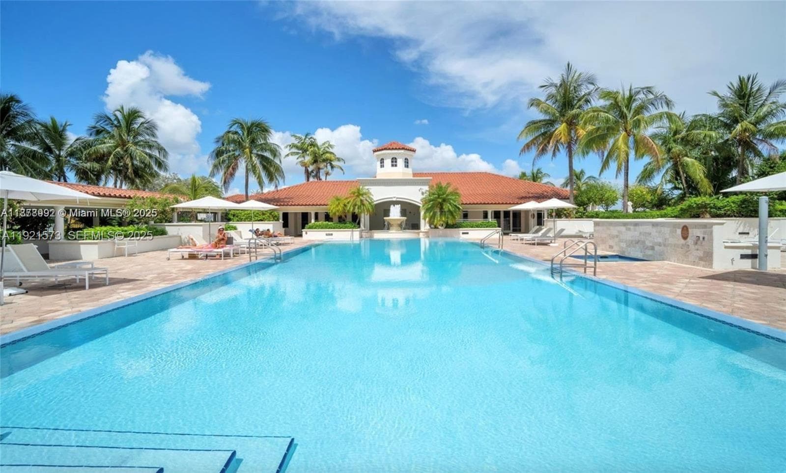 TURNBERRY VLG NO TOWER CO · #1207 in Aventura - Photo 1