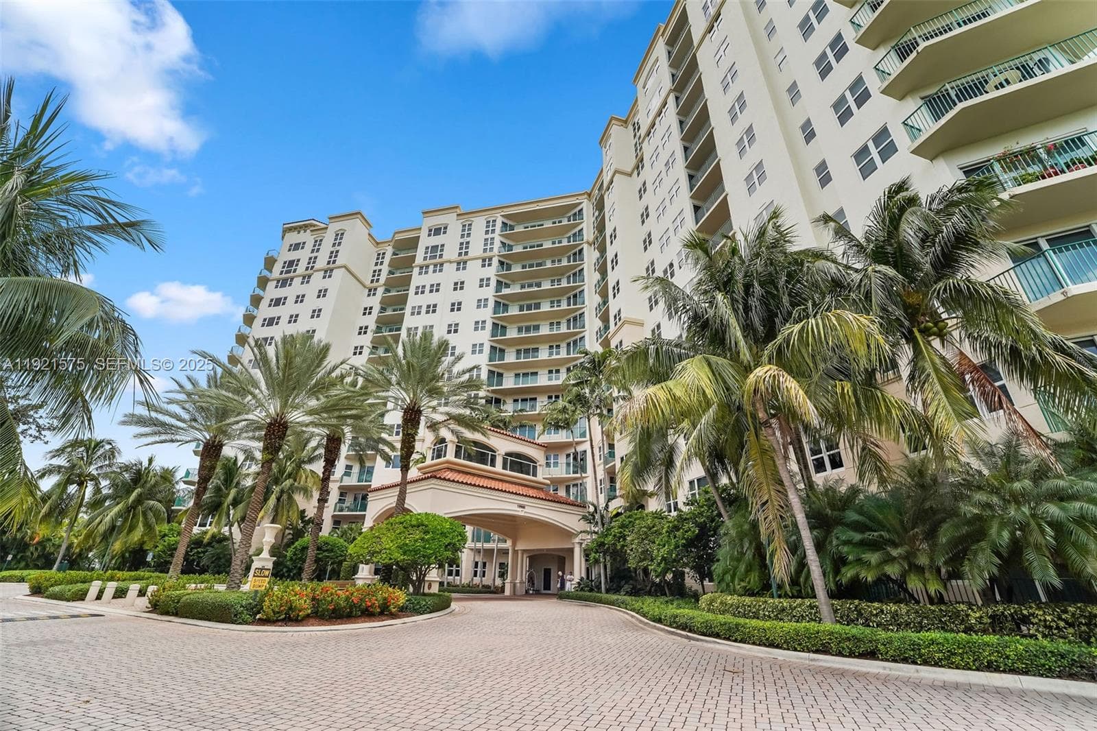 TURNBERRY VILLAGE SO TOWE · #212 in Aventura - Photo 24