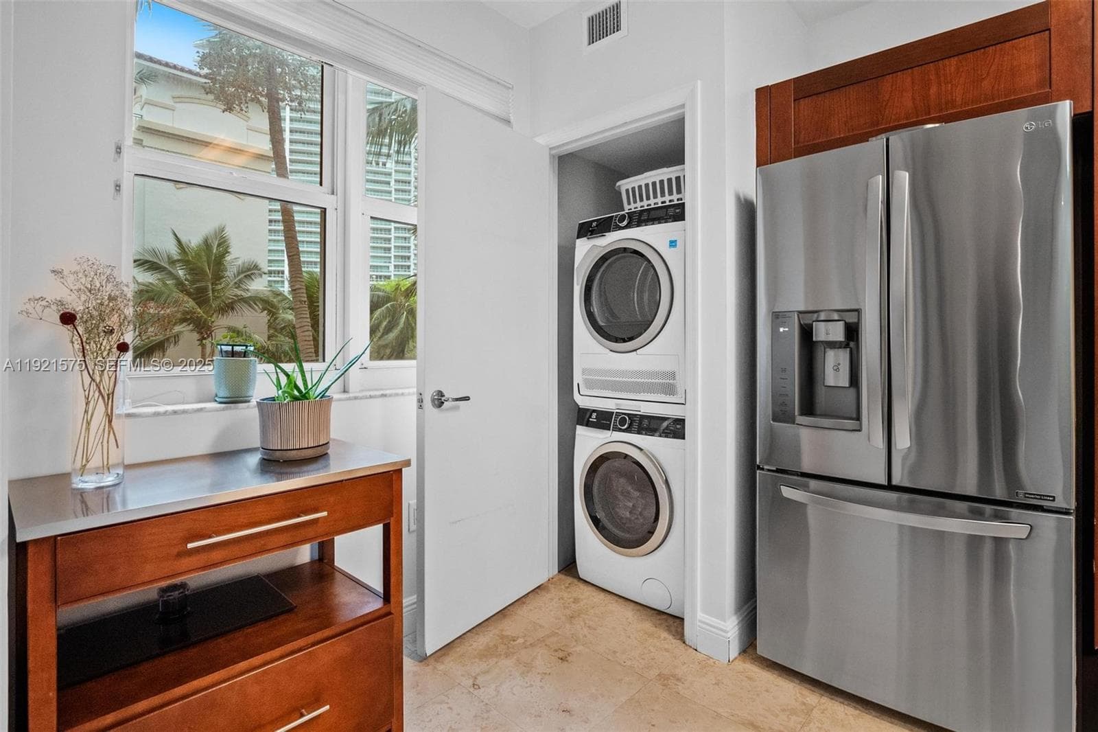 TURNBERRY VILLAGE SO TOWE · #212 in Aventura - Photo 11