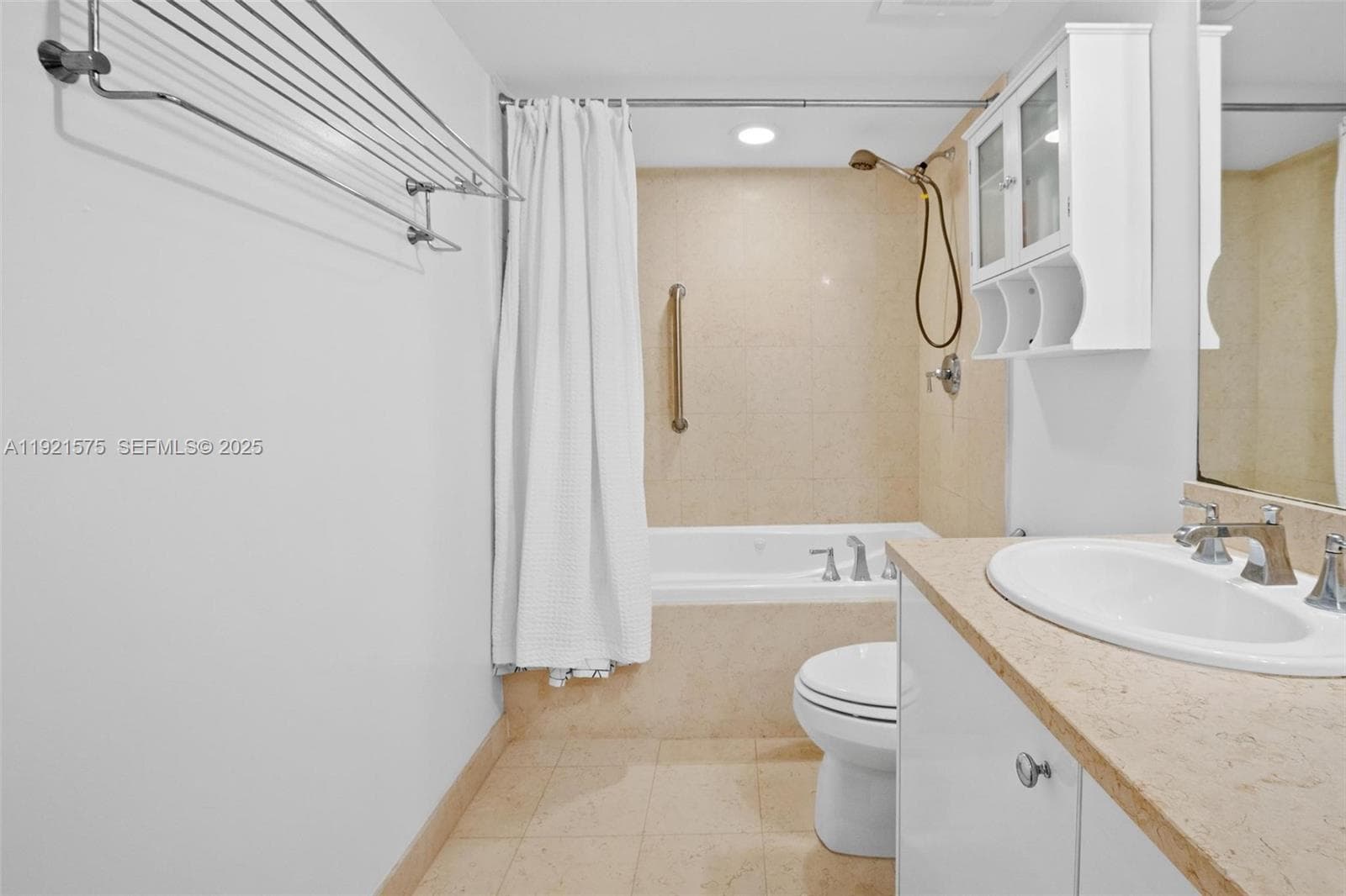 TURNBERRY VILLAGE SO TOWE · #212 in Aventura - Photo 19