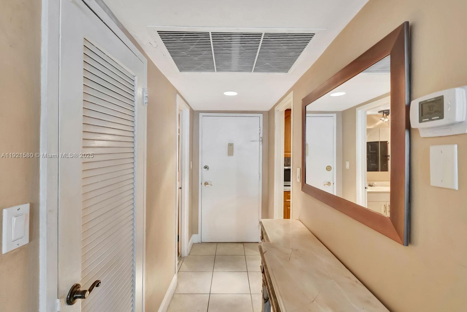 THE CARRIAGE HOUSE · #340 in Miami Beach - Photo 52