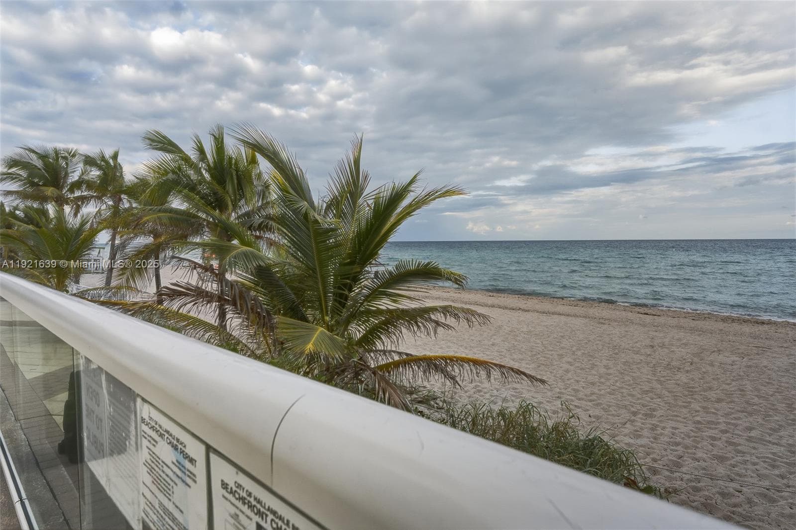 PARKER PLAZA · #1810 in Hallandale Beach - Photo 18