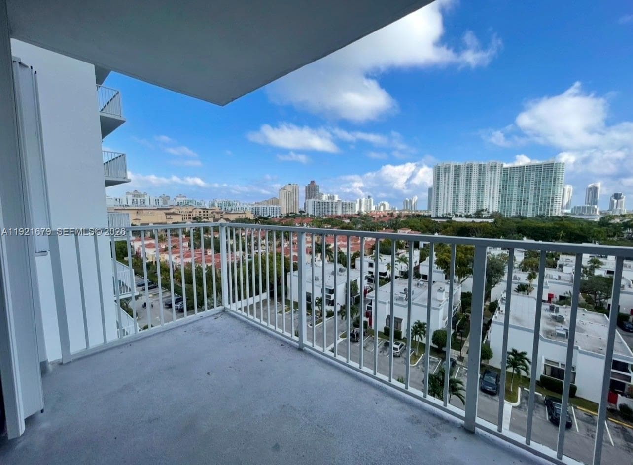 ADMIRALS PORT CONDO WEST · #907E in Aventura - Photo 24