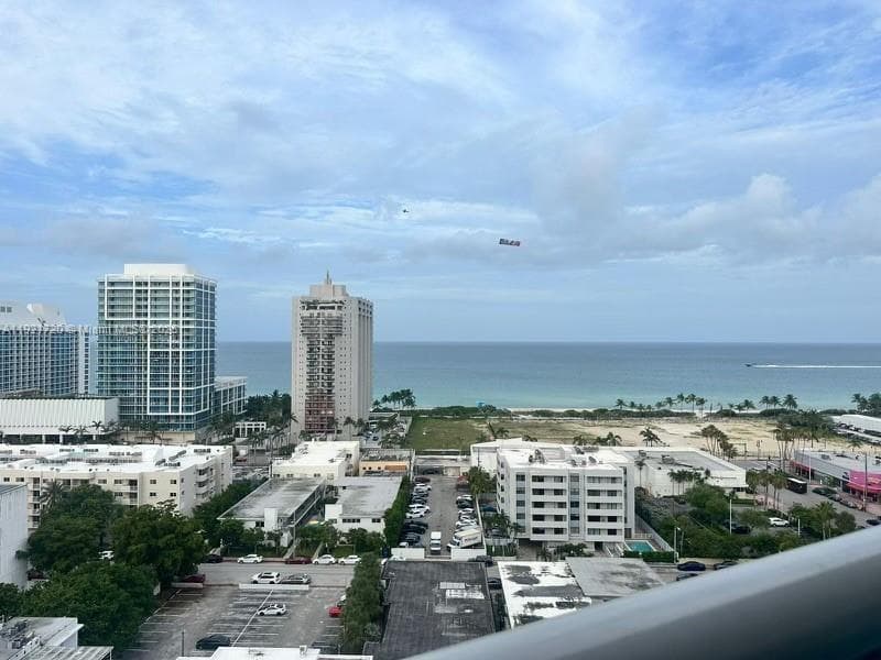 AQUASOL CONDO · #TSB in Miami Beach - Photo 9