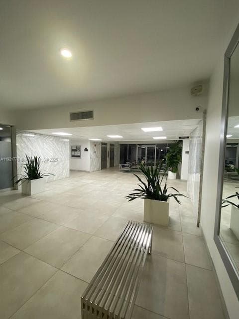 OCEAN VIEW TOWERS · #712 in Hallandale Beach - Photo 15
