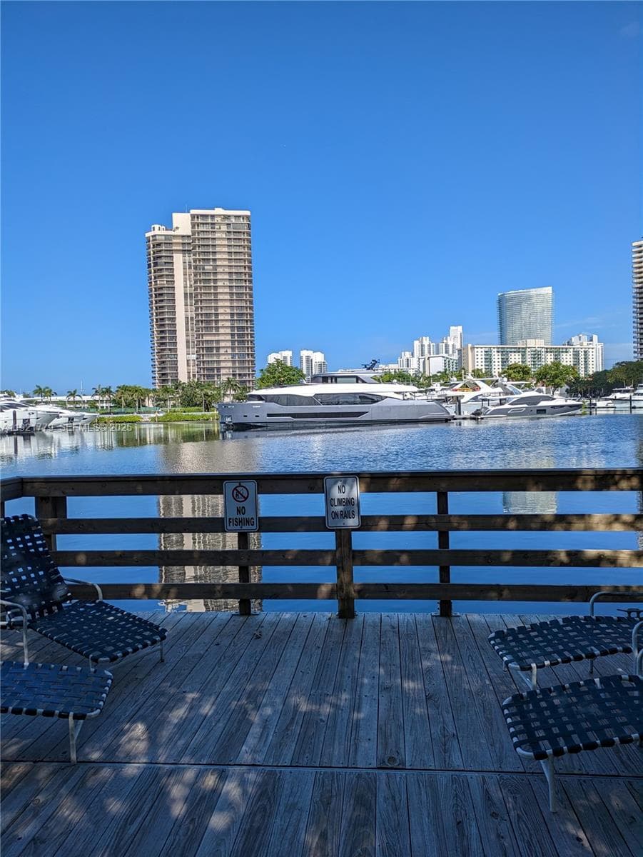 THE YACHT CLUB AT AVENTUR · #2305 in Aventura - Photo 17