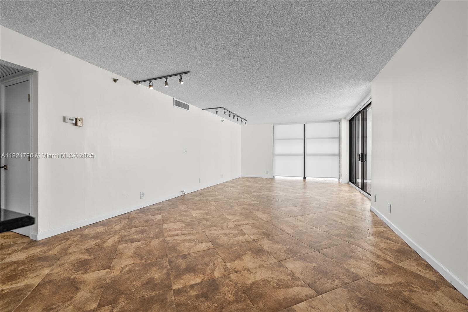 DELVISTA TOWERS CONDO · #413 in Aventura - Photo 13