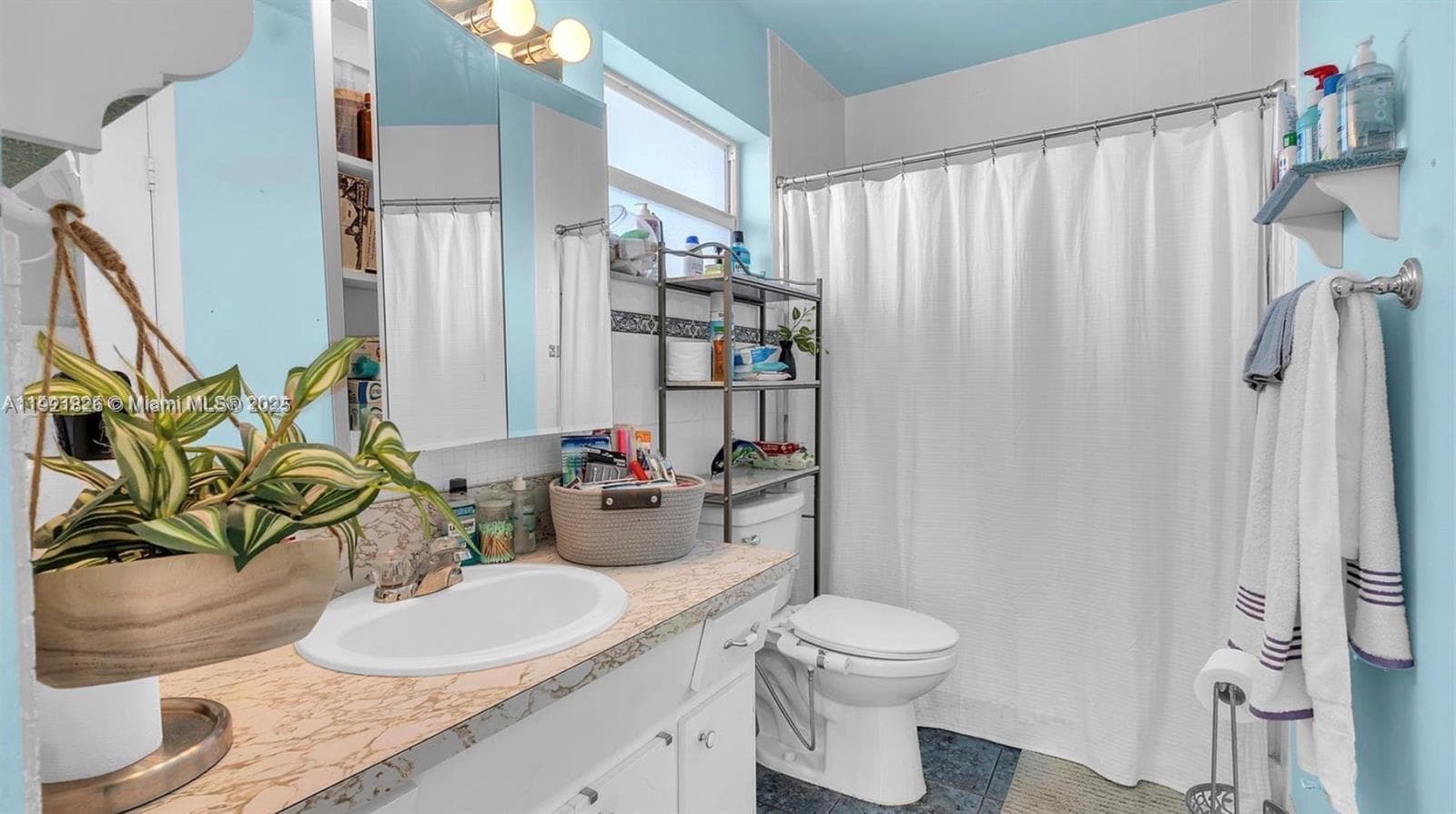 Sheridan Lakes Condo · #207 in Hollywood - Photo 9