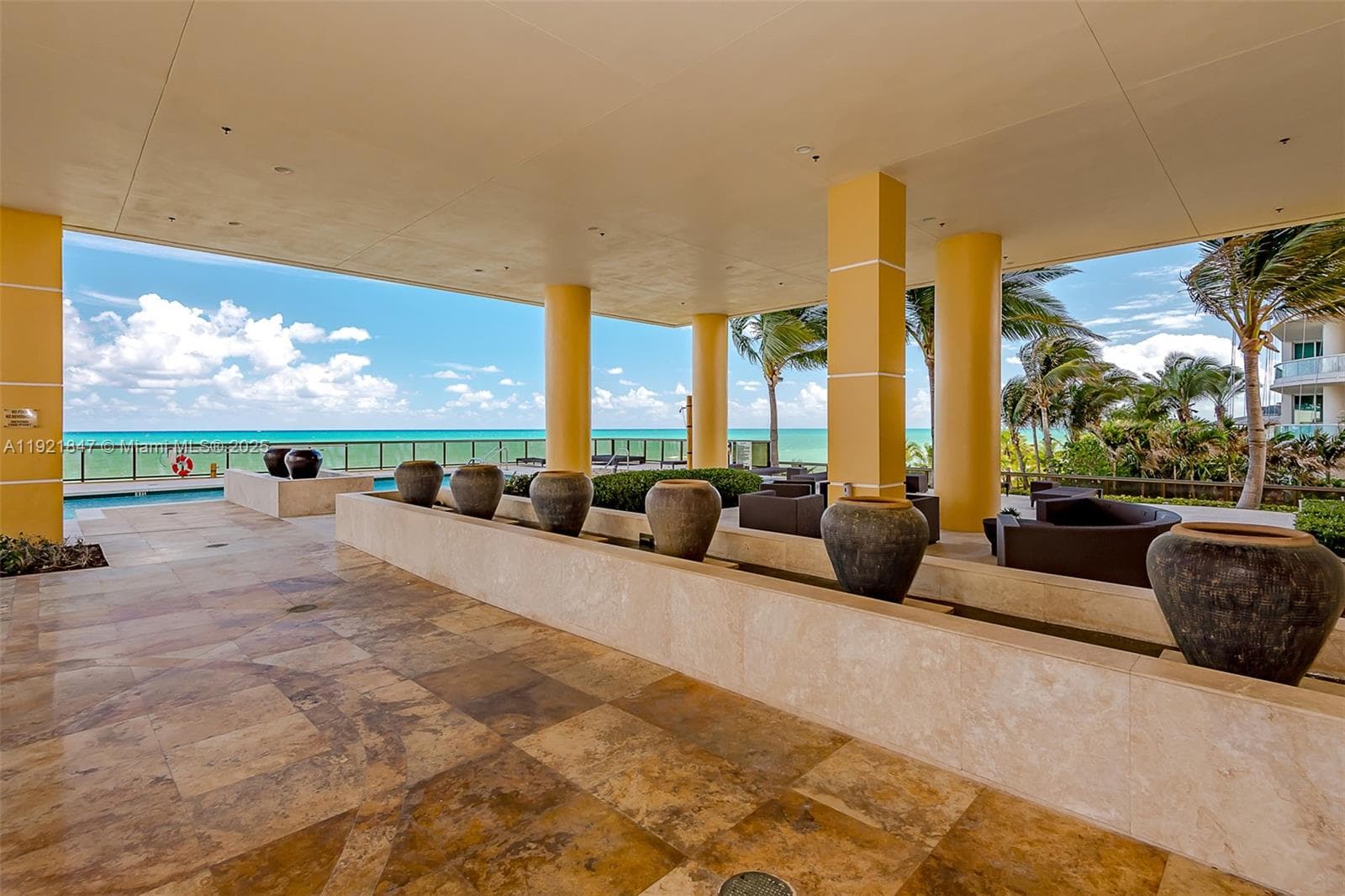 SAYAN CONDO · #1002 in Sunny Isles Beach - Photo 2