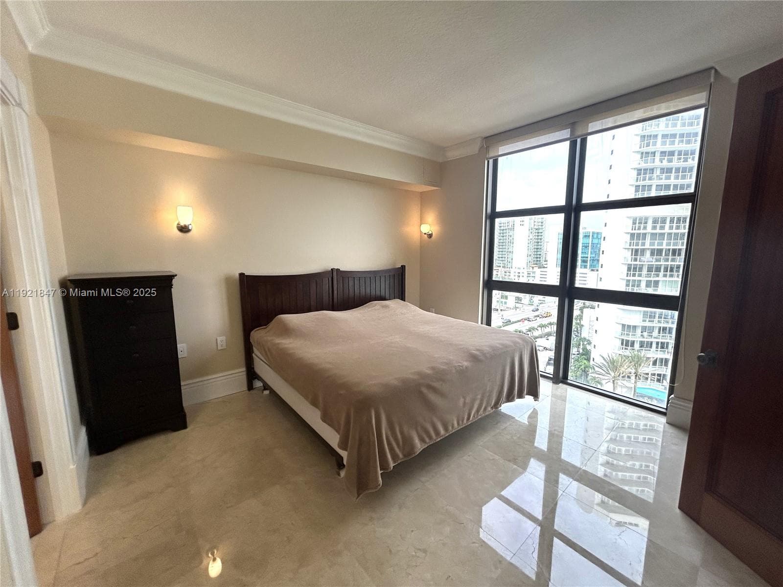 SAYAN CONDO · #1002 in Sunny Isles Beach - Photo 14