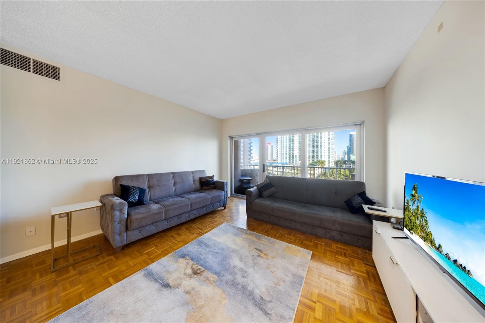 HEMISPHERES CONDO · #5M in Hallandale Beach - Photo 10