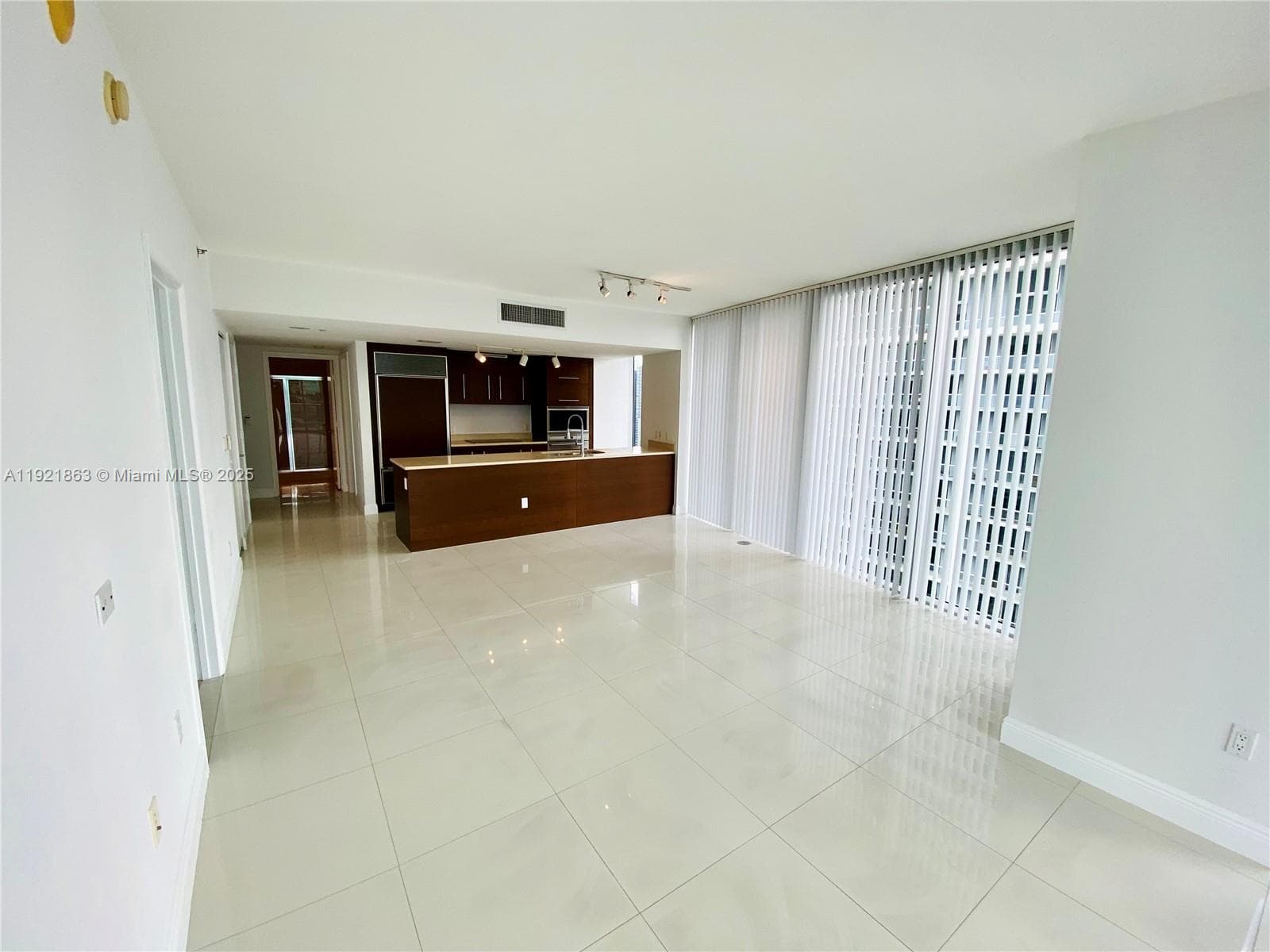 Icon Brickell I · #3715 in Miami - Photo 7