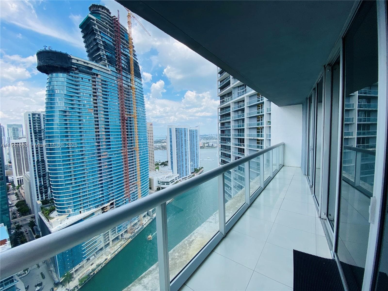 Icon Brickell I · #3715 in Miami - Photo 21