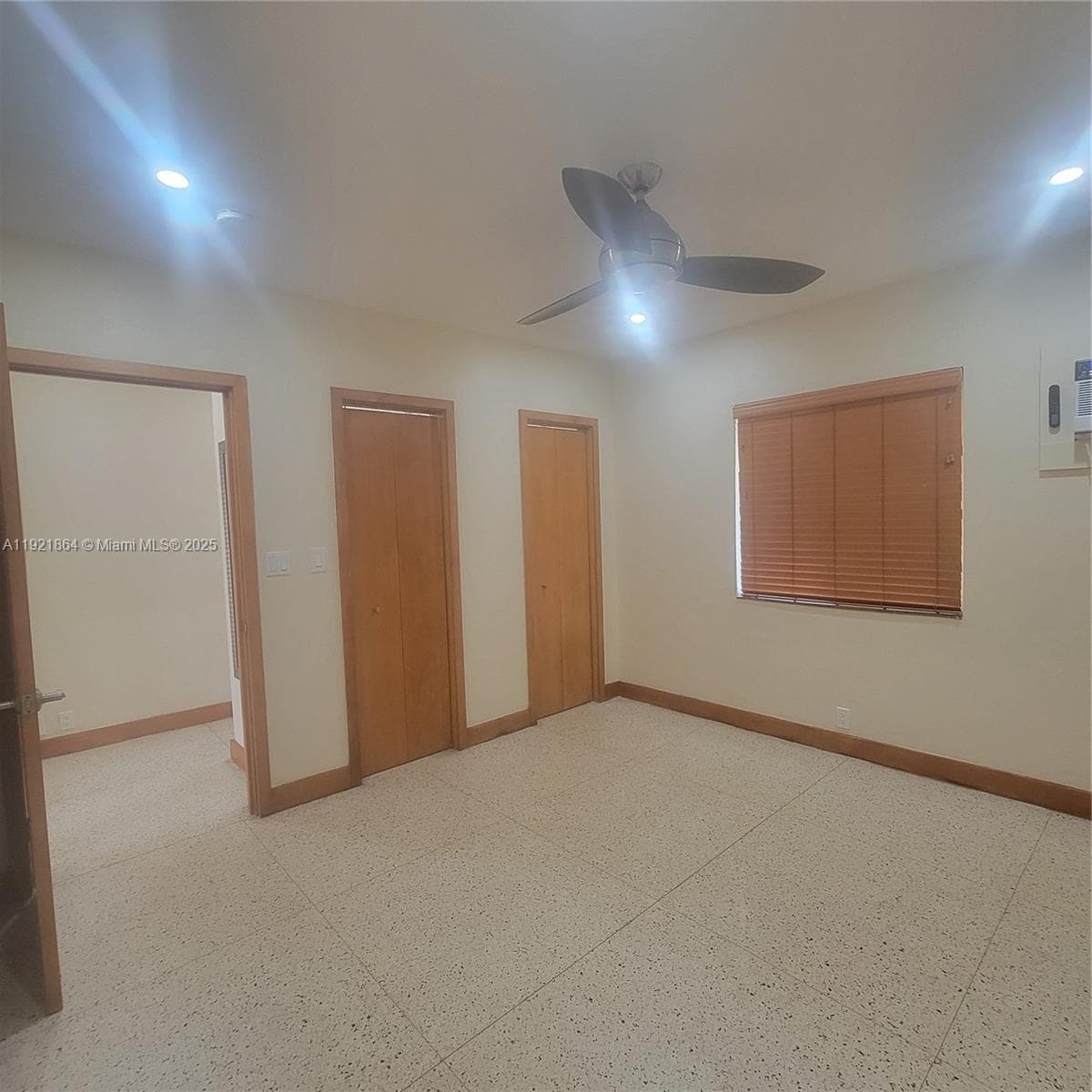 SEA WASH CONDO · #15 in Miami Beach - Photo 14