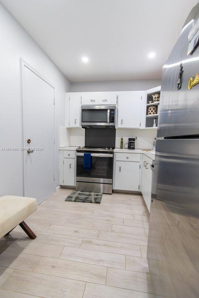 IMPERIAL POINT GARDENS CO · #728 in Fort Lauderdale - Photo 6