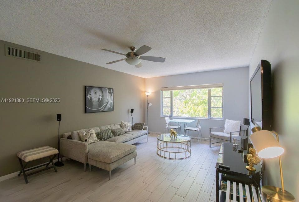 IMPERIAL POINT GARDENS CO · #728 in Fort Lauderdale - Photo 3