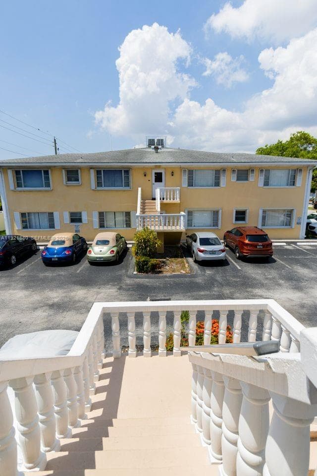 IMPERIAL POINT GARDENS CO · #728 in Fort Lauderdale - Photo 31
