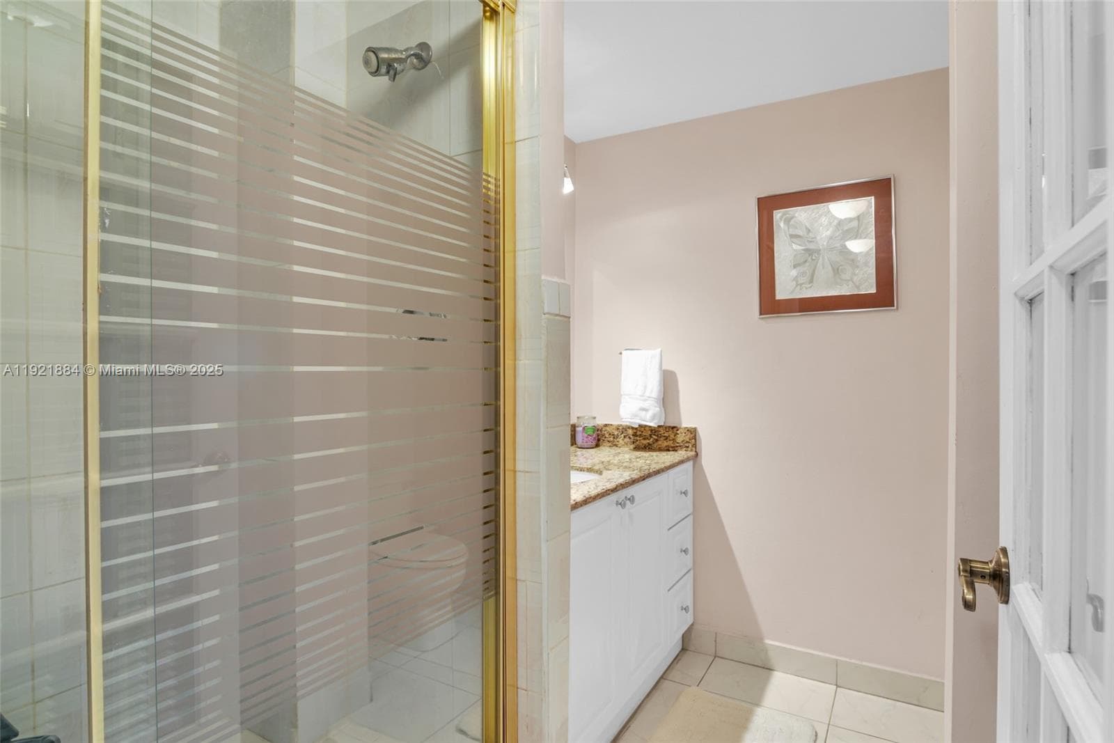 Olympus Condo · #2411 in Hallandale Beach - Photo 12