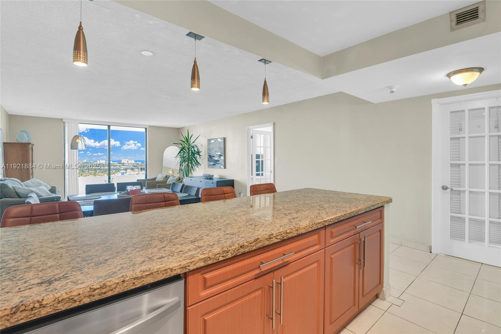 Olympus Condo · #2411 in Hallandale Beach - Photo 10
