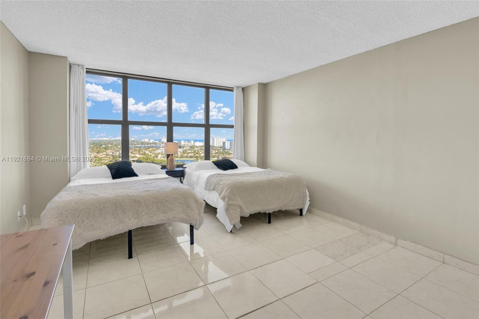 Olympus Condo · #2411 in Hallandale Beach - Photo 33