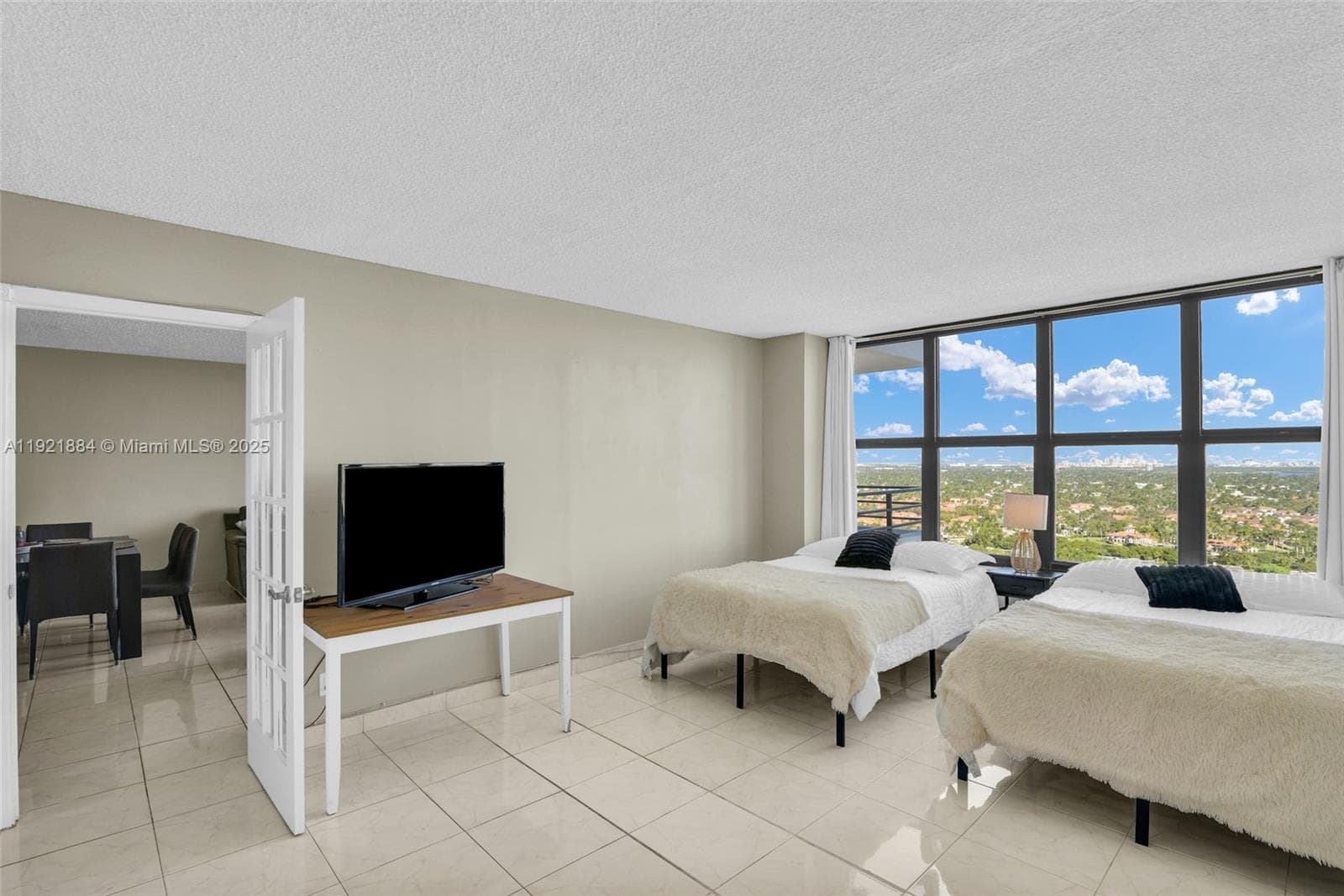 Olympus Condo · #2411 in Hallandale Beach - Photo 35