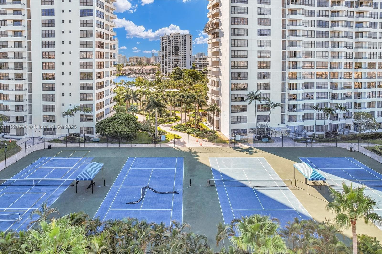 Olympus Condo · #2411 in Hallandale Beach - Photo 70